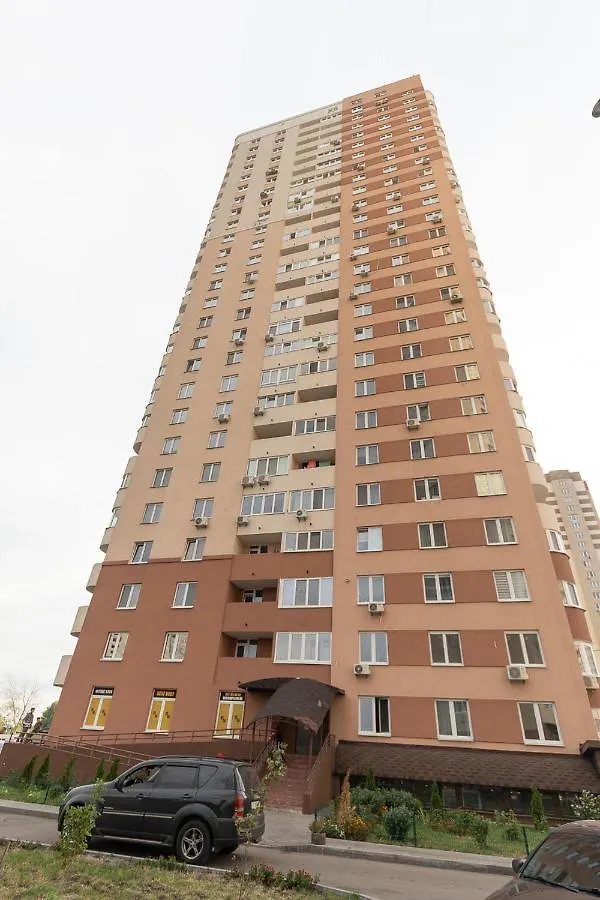Apartment Квартира На Левом Берегу С Видом На Озеро Kyiv